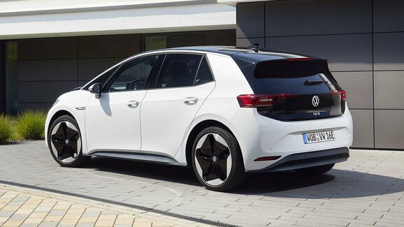 VW si bude vyvíjet více komponent pro elektromobily, očekává nižší ceny i vyšší výkon