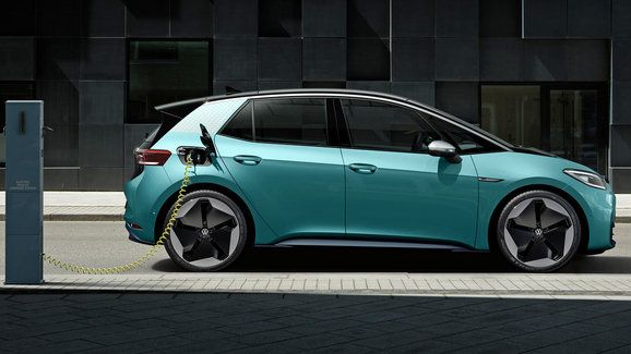 VW začíná řešit prodej energie z elektromobilů zpět do sítě