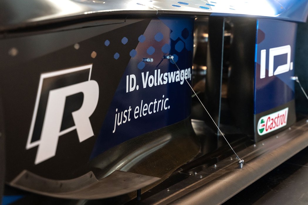 Volkswagen ID. R