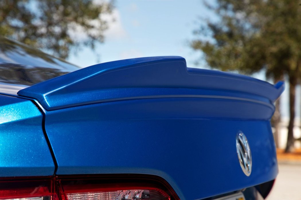 Volkswagen Blue Lagoon Jetta GLI concept