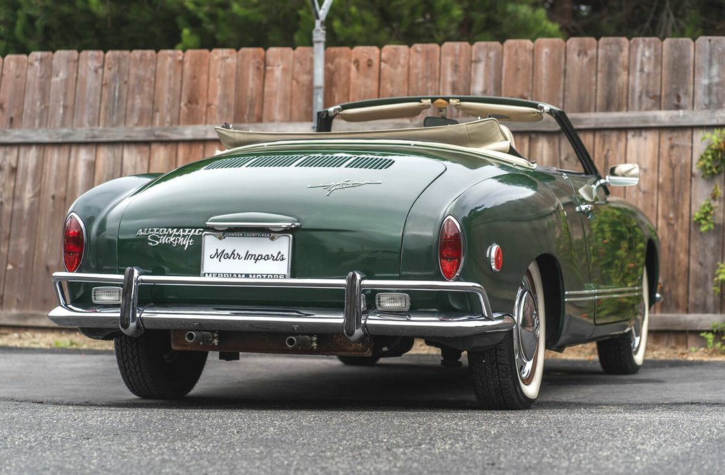 Volkswagen Karmann Ghia Convertible (1969)