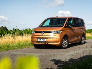 TEST Volkswagen Multivan Long 2.0 TDI – To nejlepší ze sharanu, ale s variabilitou užitkáče