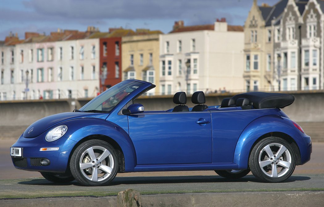 Volkswagen New Beetle Cabrio (2005)