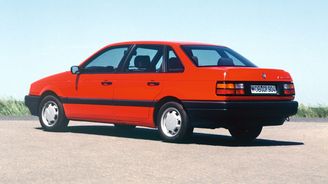 Volkswagen Passat (B3) (1988) Volkswagen Passat (B3) (1988)