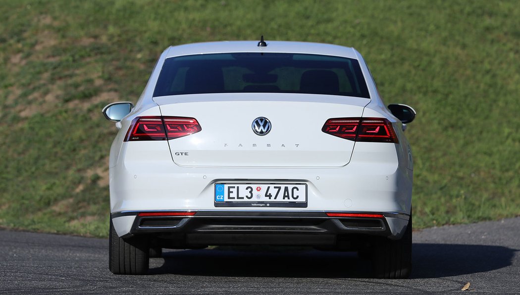 Volkswagen Passat GTE