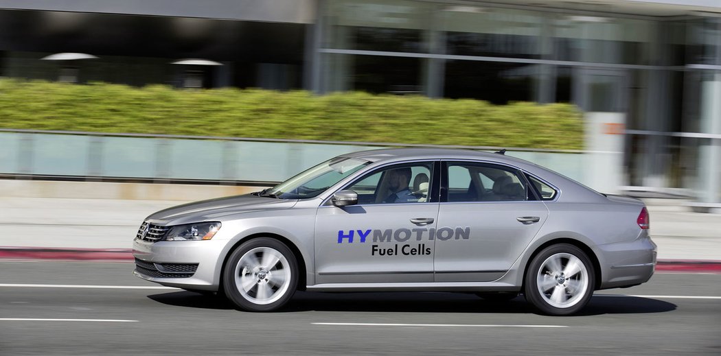 Volkswagen Passat HyMotion Concept (2014)