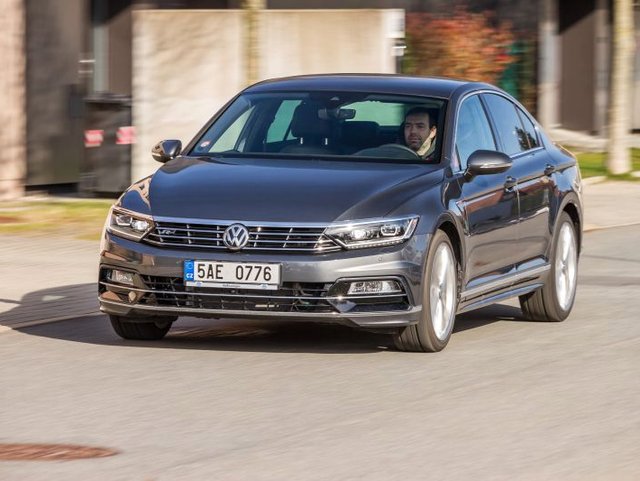 Volkswagen Passat 2.0 TSI DSG 4Motion