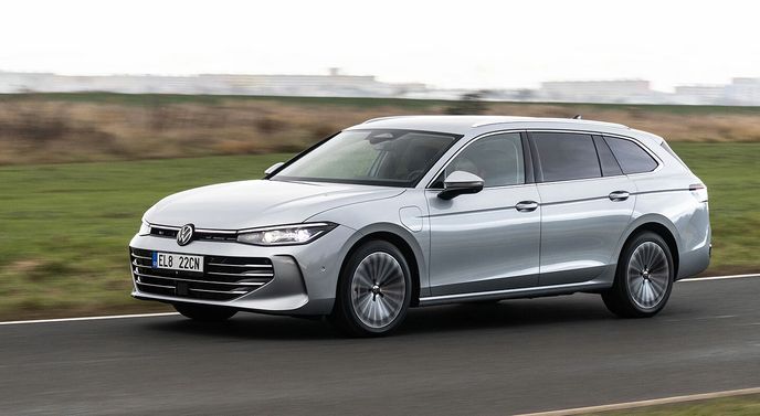Volkswagen Passat Variant 1.5 TSI eHybrid Volkswagen Passat Variant 1.5 TSI eHybrid