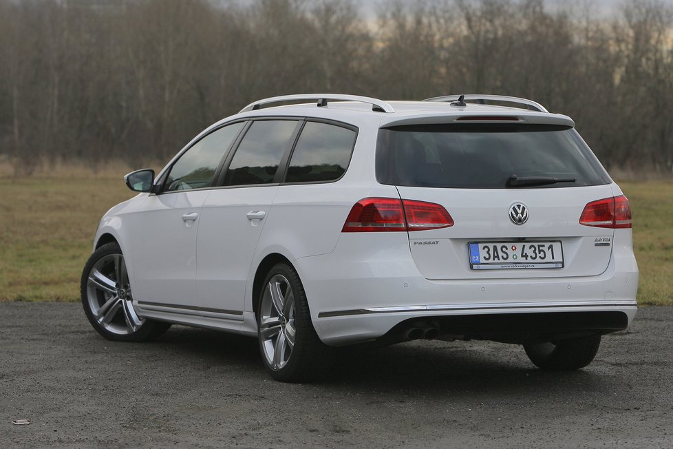 Volkswagen Passat Variant 2.0 TDI R-Line