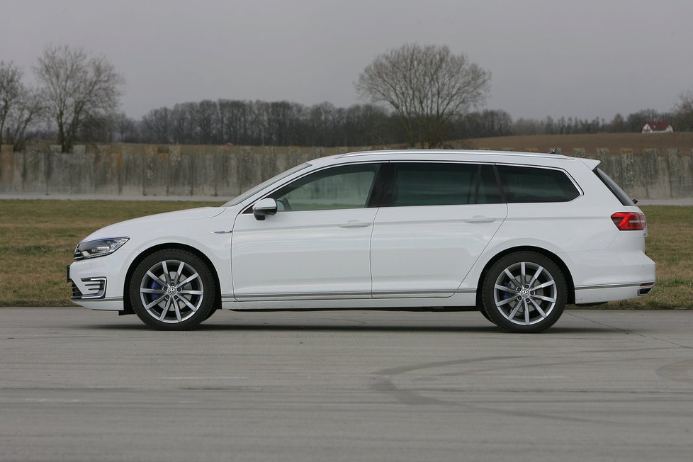 Volkswagen Passat Variant GTE Plug-in Hybrid