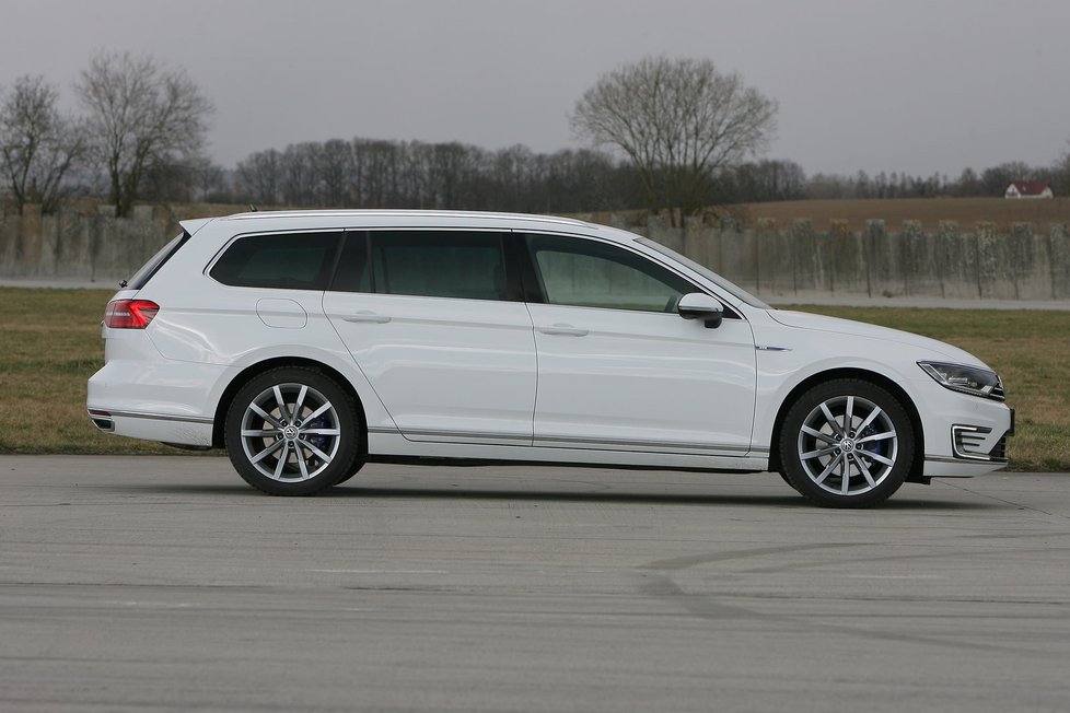 Volkswagen Passat Variant GTE Plug-in Hybrid