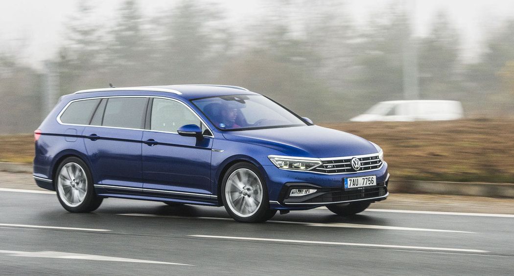 Volkswagen Passat Variant R-Line 2.0 TDI 140 kW 4Motion