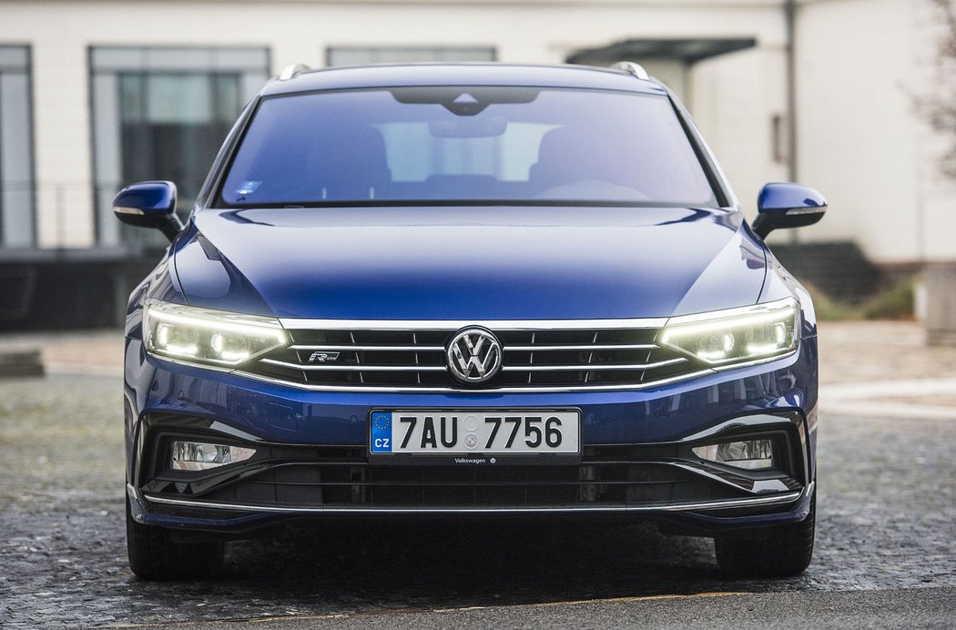 Volkswagen Passat Variant R-Line 2.0 TDI 140 kW 4Motion