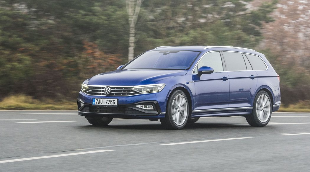 Volkswagen Passat Variant R-Line 2.0 TDI 140 kW 4Motion