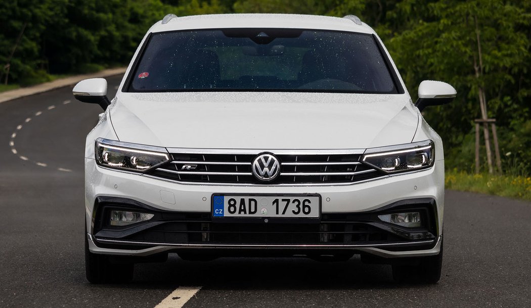 Volkswagen Passat Variant R-Line 2.0 TSI