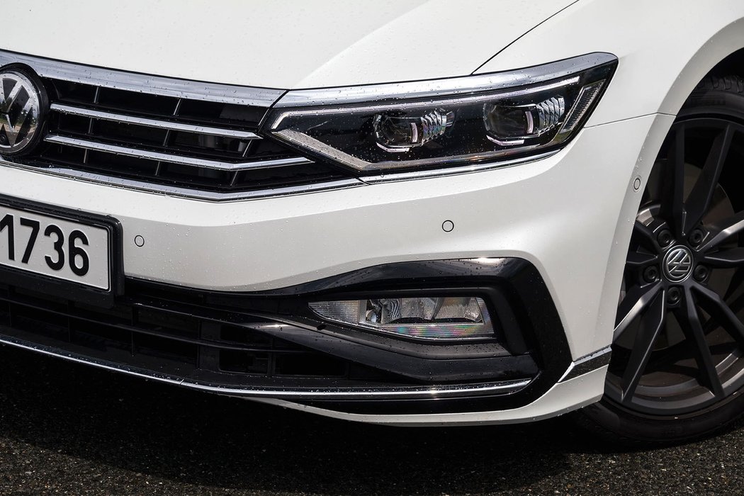 Volkswagen Passat Variant R-Line 2.0 TSI