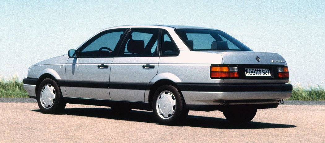 Volkswagen Passat B3 (1989)