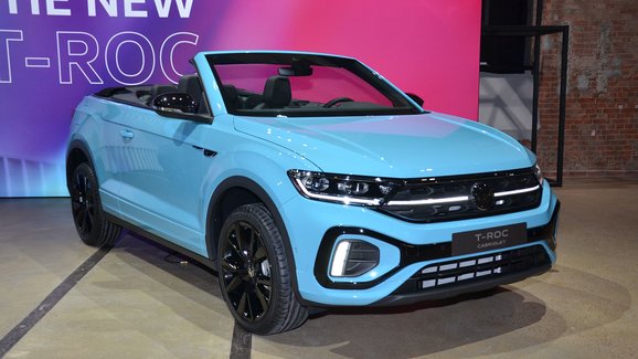 Omlazený VW T-Roc Cabriolet vstupuje na český trh, pod 800.000 Kč už se nevejde