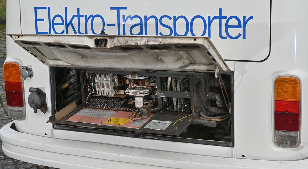 Volkswagen Typ 2 - T2 Elektro-Transporter (1977)