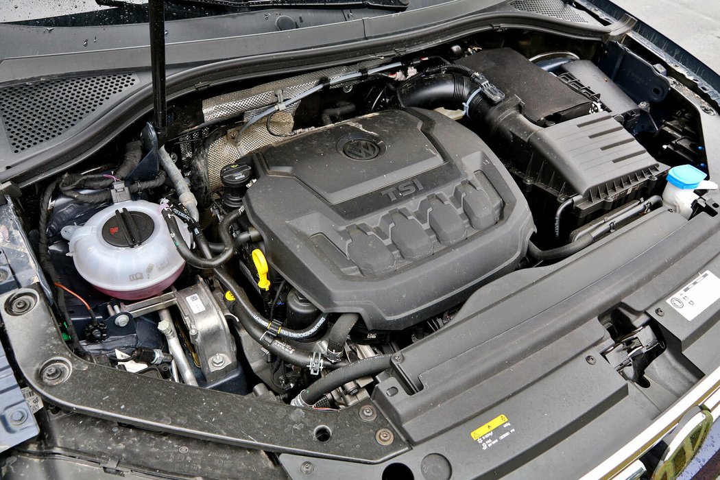 Volkswagen TiguanTajným tipem na spolehlivý a překvapivě úsporný motor je 2.0 TSI ve verzích 132 a 140 kW. Agregát je z řady Audi EA 888.