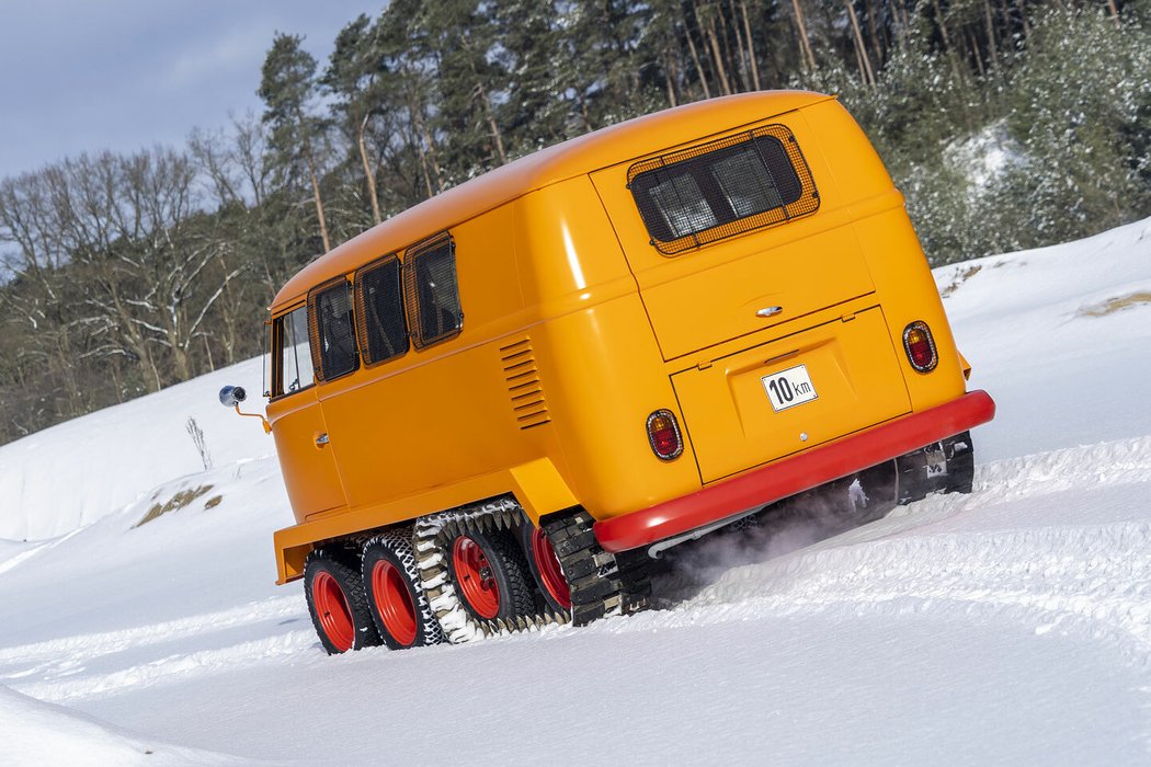 Volkswagen Transporter T1 Half-track Fox