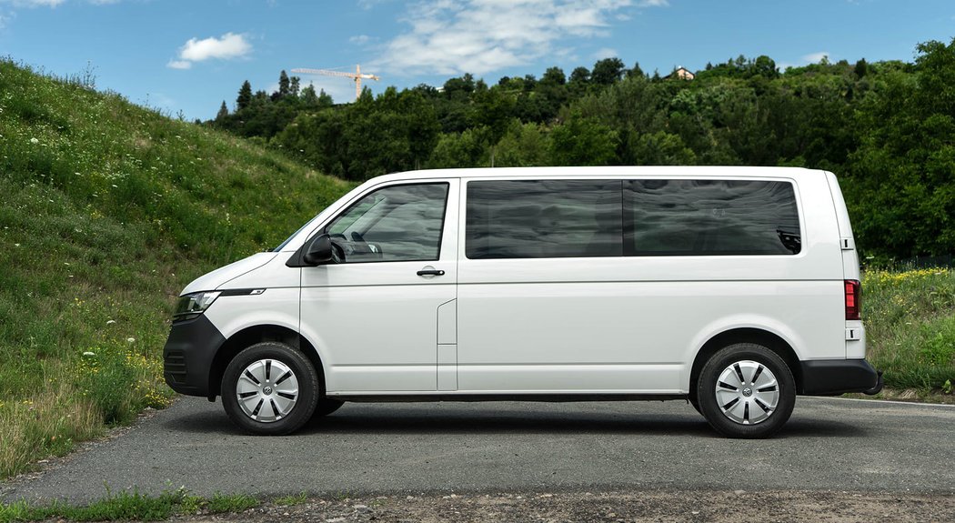 Volkswagen Transporter 6.1 Kombi + Visu Moie