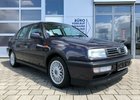 Na prodej je úžasně zachovalý sleeper z 90. let, VW Vento VR6 po německém důchodci