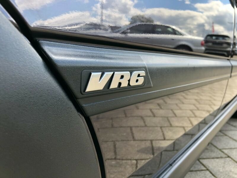 Volkswagen Vento VR6