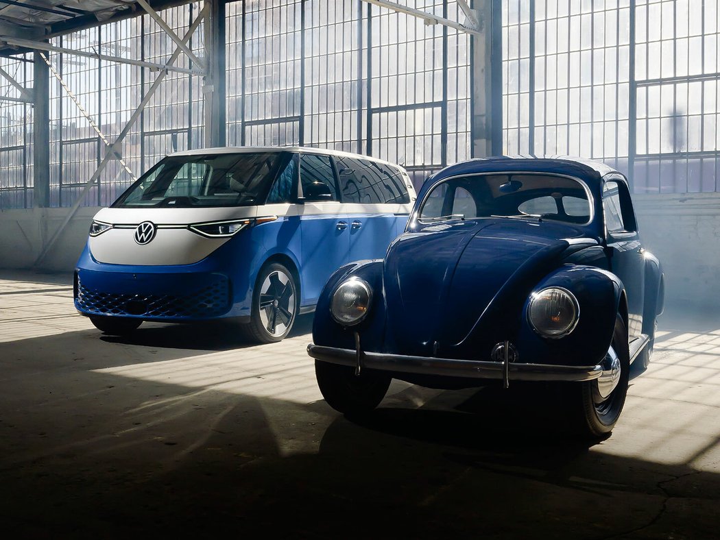 Volkswagen ID.Buzz a Volkswagen Beetle
