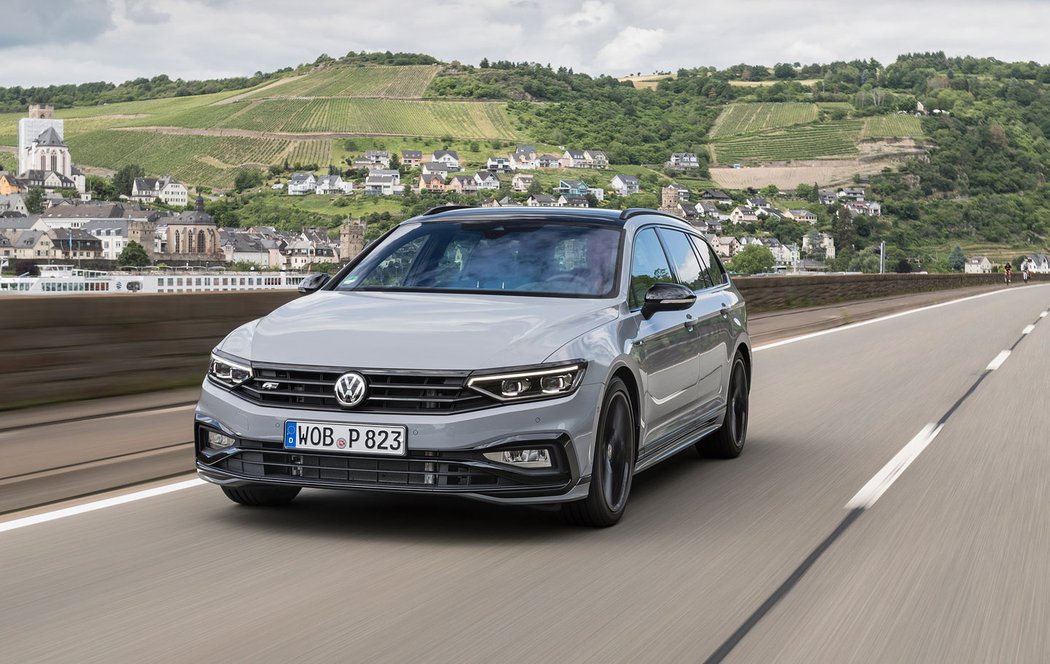 Volkswagen Passat Variant R Edition