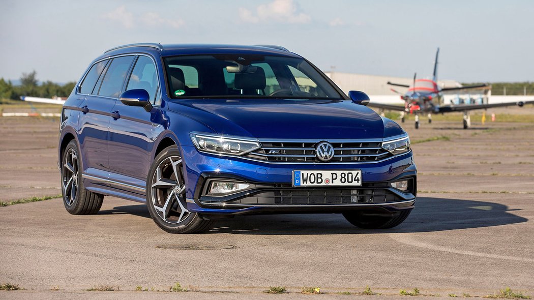 Volkswagen Passat Variant R Line