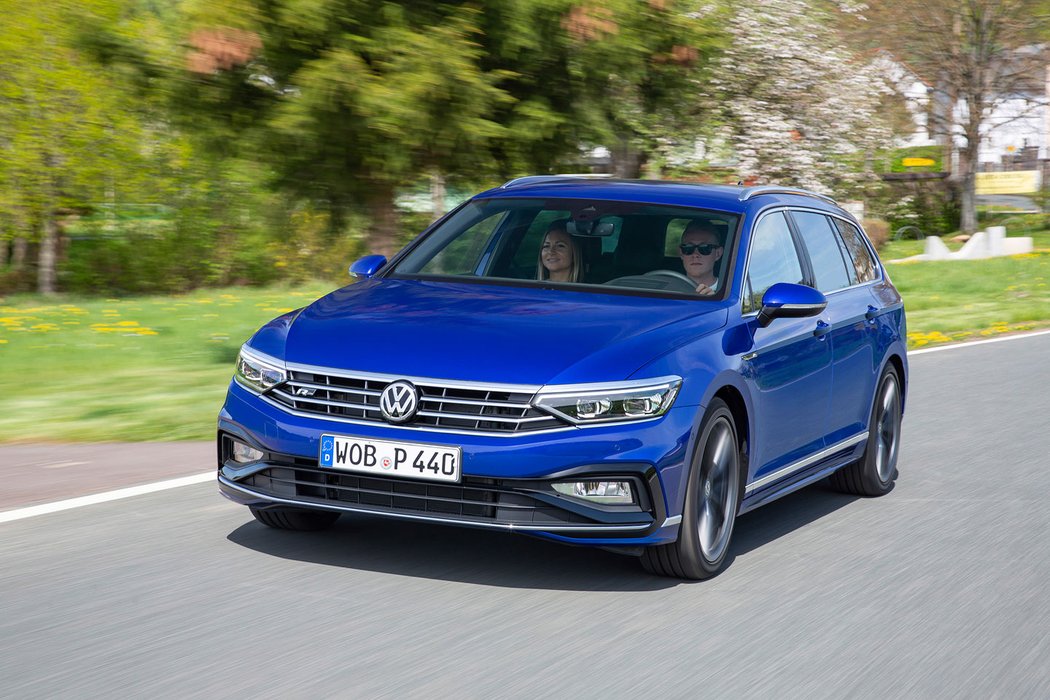 Volkswagen Passat Variant R Line