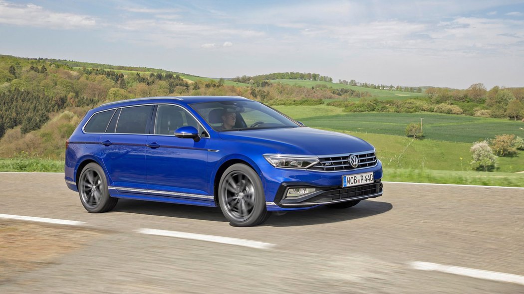 Volkswagen Passat Variant R Line