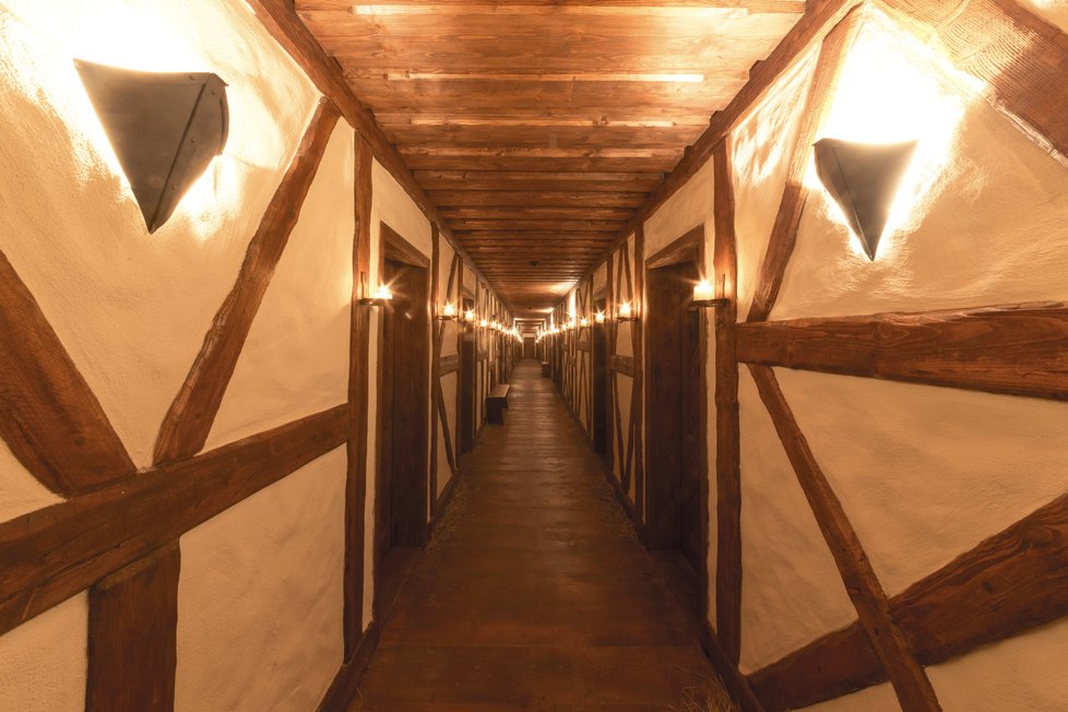 Středověký hotel v Dětenicích