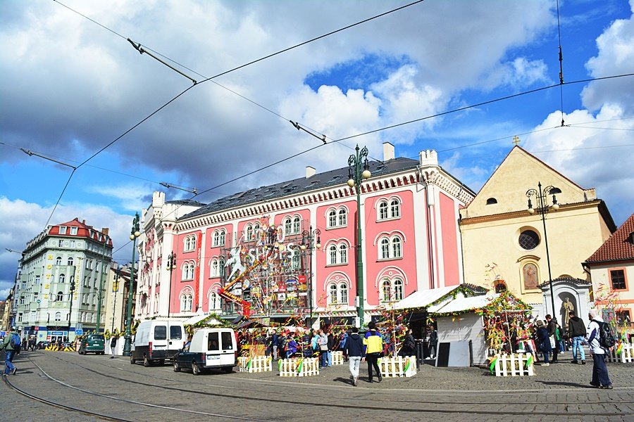 Velikonoční trhy na náměstí Republiky