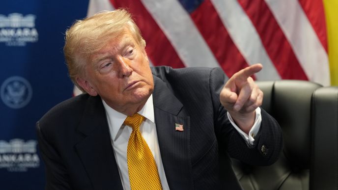 Trump se v Ankaře sešel s Volodymyrem Zelenským (8.7.2026) Trump se v Ankaře sešel s Volodymyrem Zelenským (8.7.2026)