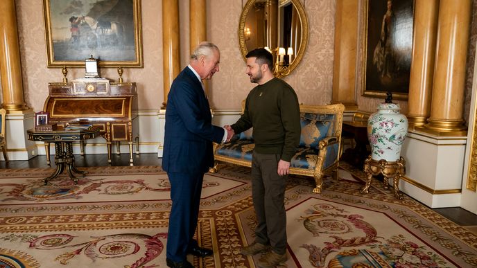 Ukrajinský prezident Volodymyr Zelenskyj navštívil anglického krála Karla III. (8. 2. 2023)