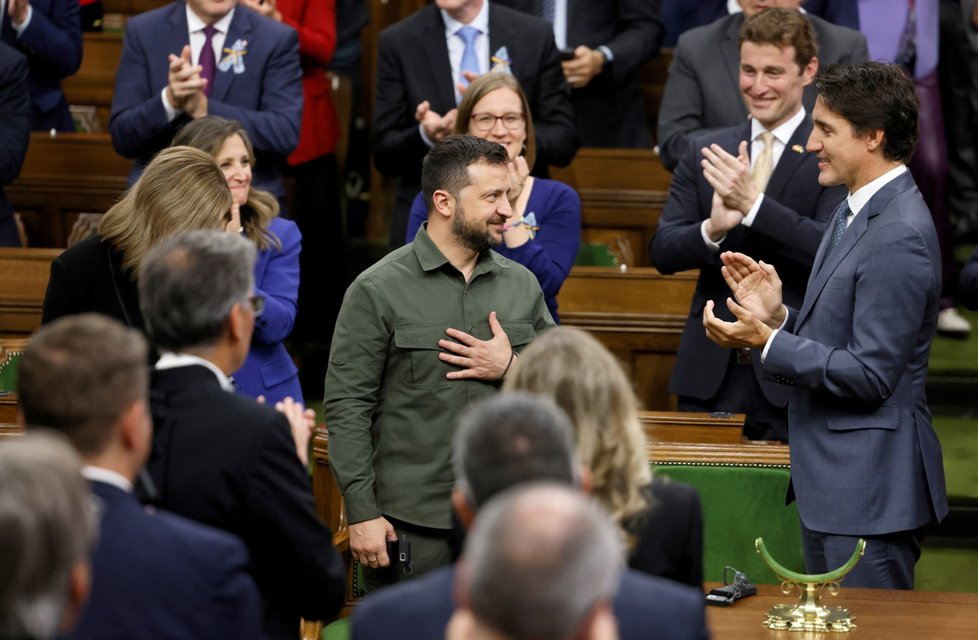 Kanadský premiér Justin Trudeau vzal Volodymyra Zelenského do parlamentu v Ottawě (22. 9. 2023).