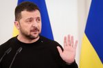 Ukrajinský prezident Volodymyr Zelenskyj hovoří na společné tiskové konferenci s lotyšským prezidentem Edgarsem Rinkevicsem v lotyšské Rize (11. 1. 2024).