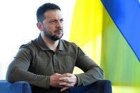 Za nepoužitelné kryty padly hlavy: Zelenskyj zbavil úplatného komisaře funkce