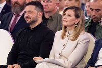Zelenskyj promluvil o sobě i nejbližších: Potřebuji si lehnout u moře s rodinou a pivem v ruce