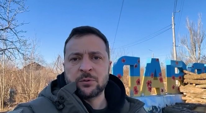 ONLINE: Zelenskyj zamířil do oblasti nejtěžších bojů. A Poláci a Němci žádají o ruskou ropu?