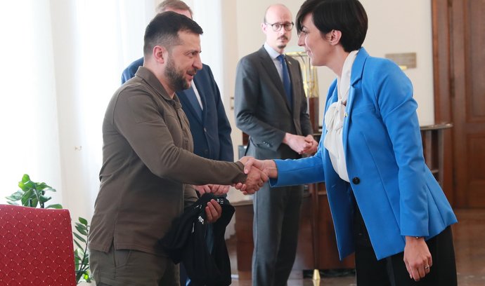 Markéta Pekarová Adamová (TOP 09) přivítala ukrajinského prezidenta Zelenského (7. 7. 2023)