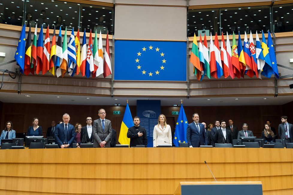 Summit v Bruselu: Ukrajinský prezident Volodymyr Zelenskyj na tiskové konferenci. (9.2.2023)