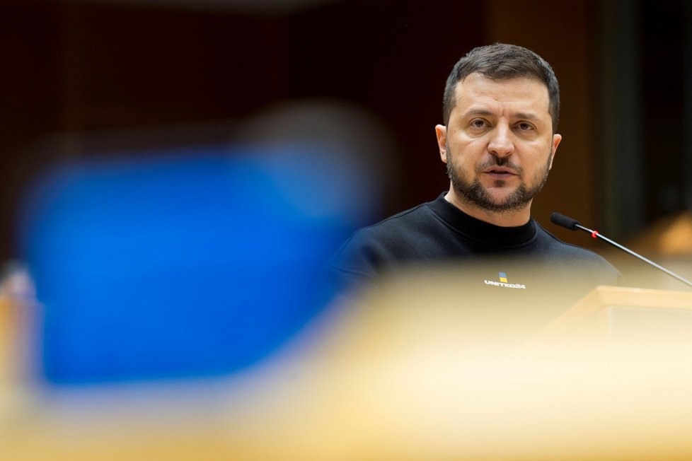 Summit v Bruselu: Ukrajinský prezident Volodymyr Zelenskyj na tiskové konferenci. (9.2.2023)