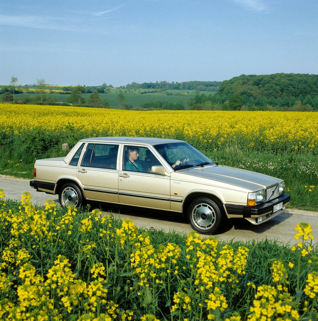 Volvo 760 (1984)