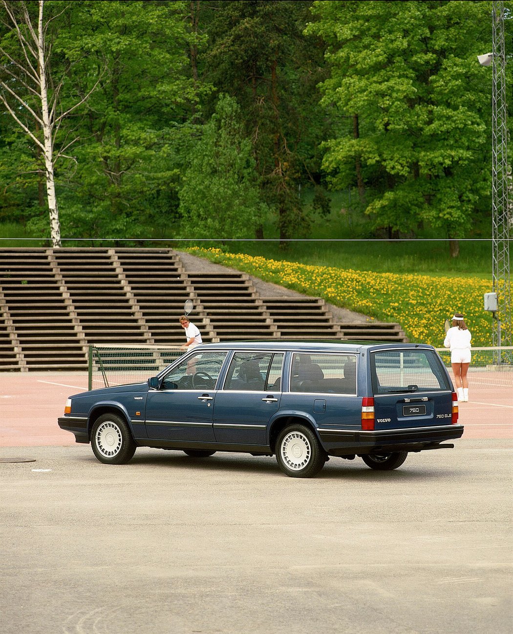 Volvo 760 (1988)