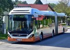 České Budějovice testují velkokapacitní hybridní autobus 