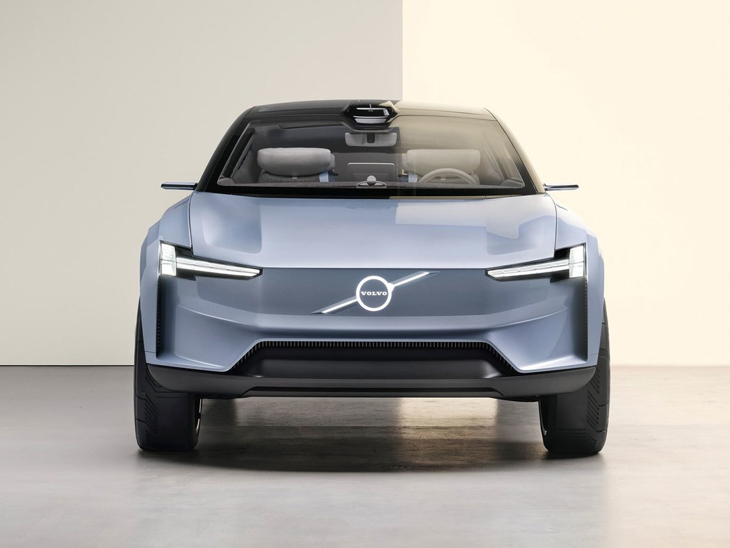 Volvo Concept Recharge