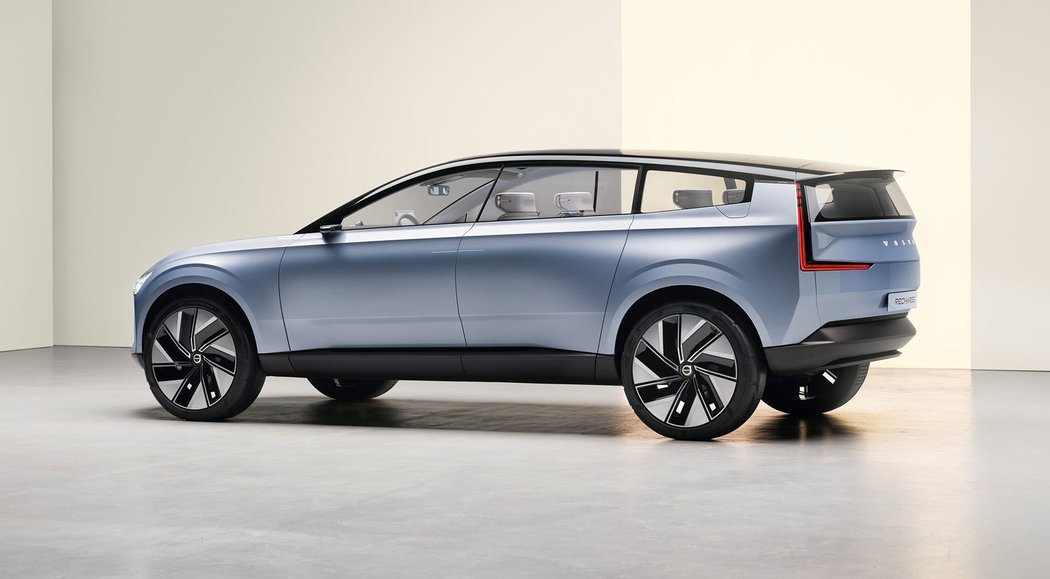 Volvo Concept Recharge